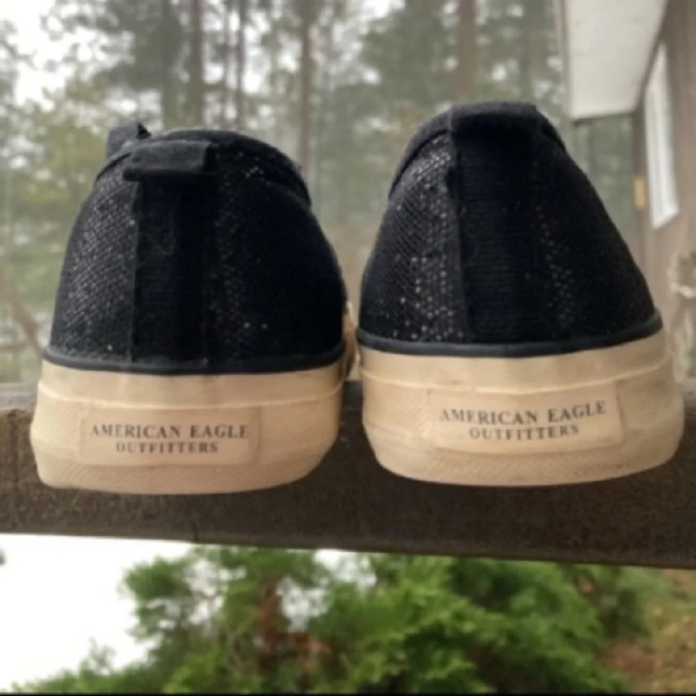 Sparkly Shoes AMERICAN EAGLE Chuck Taylor Style Shiny Black White Size 7